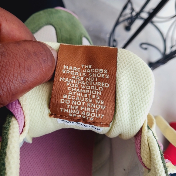 Marc Jacob's joggers - Picture 8 of 9